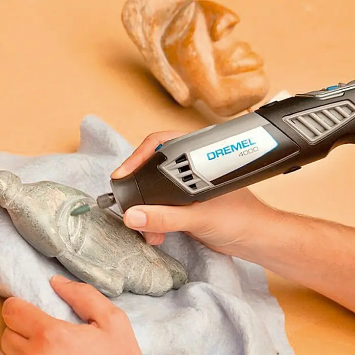 Dremel Rotatiegereedschapsset 4000-1/45 - 175 W, 45 Dremel accessoires - Toepassingsvoorbeeld