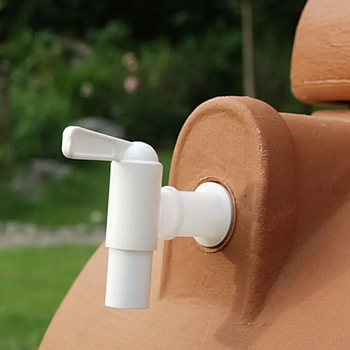 Auslaufhahn aus Kunststoff - Gewindegröße Wasserhahn: ¾″, Zubehör: Bohrer - Stimmungsaufnahme