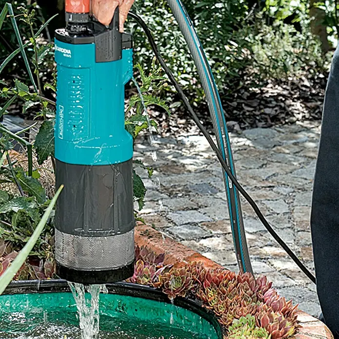 Gardena Tlačna uranjajuća pumpa 6000/5 automatic - 1.050 W, 6.000 l/h