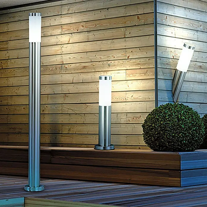 Globo Boston Aplique exterior LED - 8,5 W, 7,6 x 7,6 x 40 cm, IP44