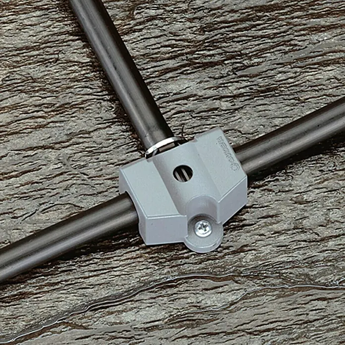 Gardena Micro-Drip Stezaljka za cijevi - Promjer: 13 mm, 2 Kom. - Proizvod u upotrebi