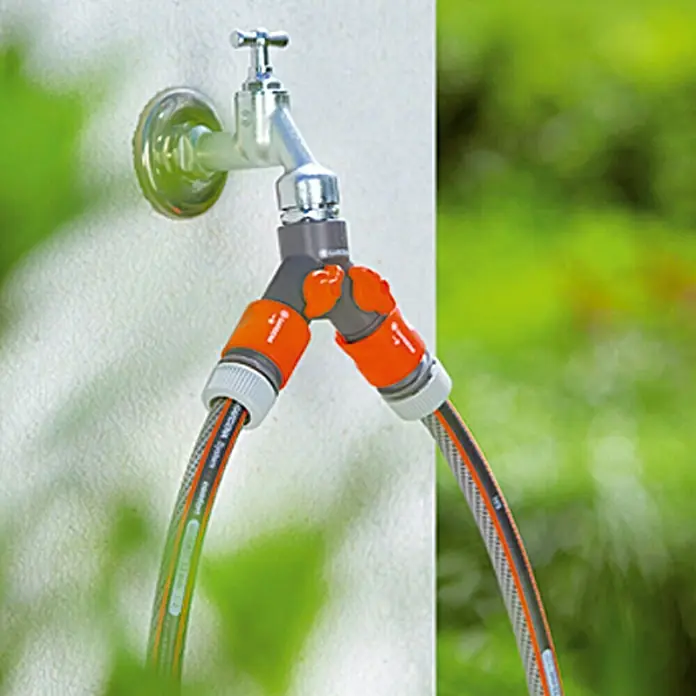 Gardena 2-Wege-Ventil - Gewindegröße Wasserhahn: 33,3 mm (G 1″), Anschlüsse: 2 - Anwendungsbeispiel