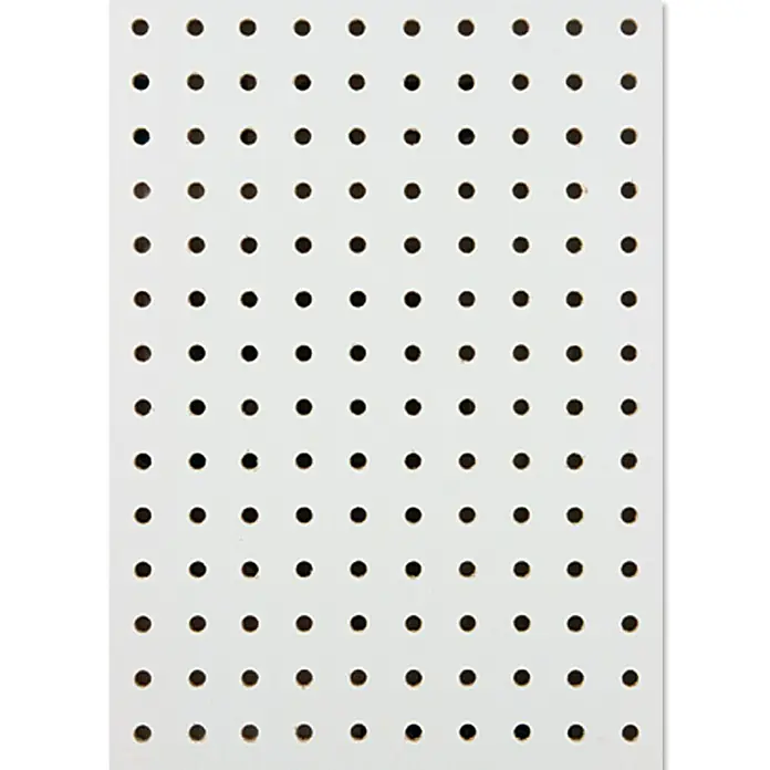 Lochplatte nach Maß - Weiß, Max. Zuschnittsmaß: 2.600 x 1.000 mm, Durchmesser Bohrung: 5 mm, Stärke: 3 mm - Detailaufnahme
