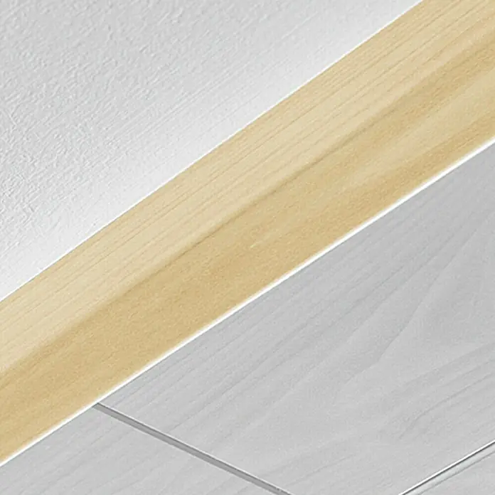 LOGOCLIC Winkelleiste Ahorn - 2,6 m x 35 mm x 35 mm - Stimmungsaufnahme