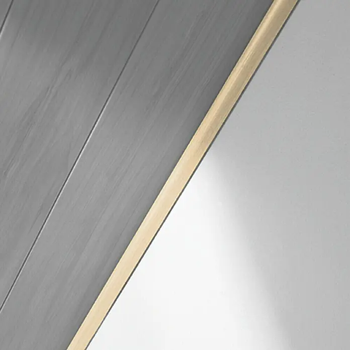 LOGOCLIC Abdeckleiste Ahorn - 2,6 m x 25 mm x 6 mm - Detailaufnahme