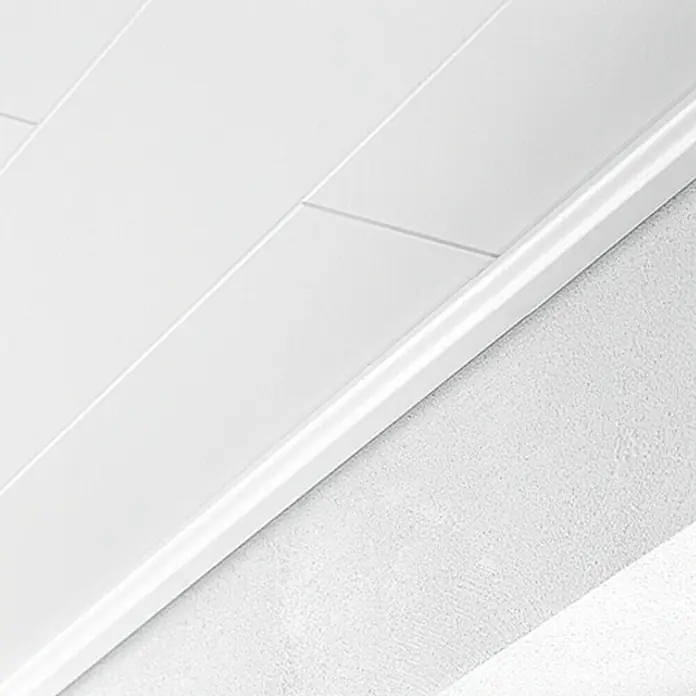 LOGOCLIC Završna stropna lajsna Bijela visoki sjaj - 2,6 m x 36 mm x 16 mm - Živopisni prikaz