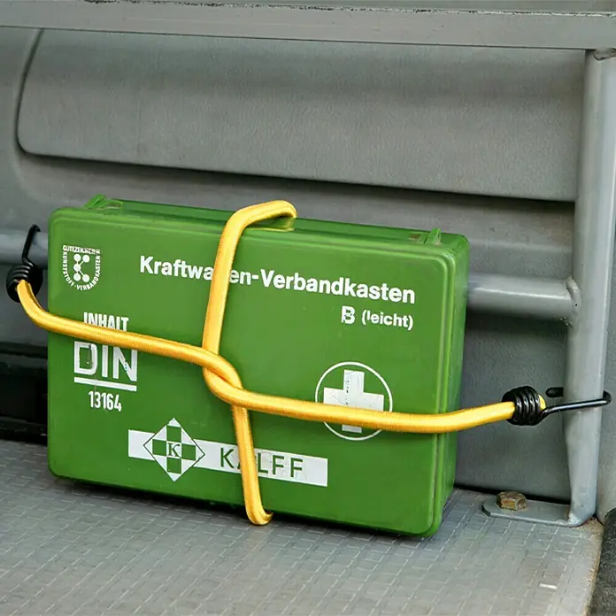 UniTEC Gepäckspanner - Länge: 100 cm, 2 Haken - Anwendungsbeispiel
