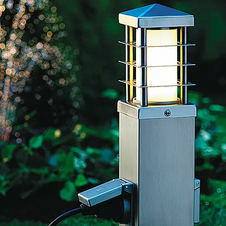 Starlux Gomera Sobremuro exterior y enchufe
