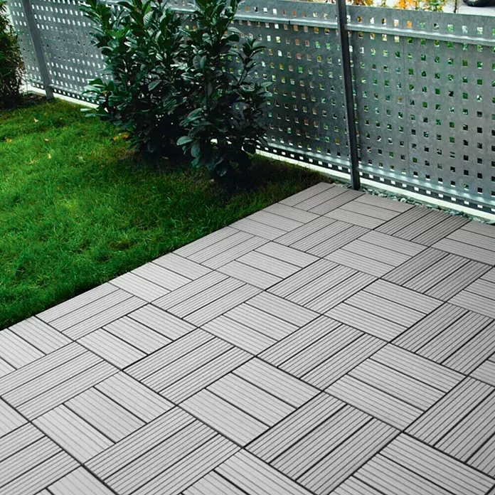 WPC-Klickfliese - Grau, 30 x 30 x 2,2 cm, 4er Pack - Anwendungsbeispiel