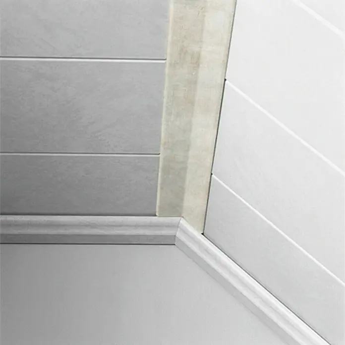 LOGOCLIC Faltleiste Metallic - 2,6 m x 22 mm x 22 mm - Stimmungsaufnahme