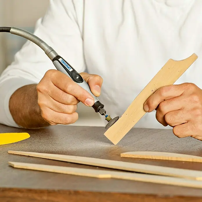 Dremel EZ SpeedClic Slijpschijf Mod. SC 411 - 30 mm, Korreling: 60, 6 st. - Toepassingsvoorbeeld
