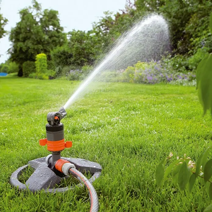 Gardena Comfort Turbo - raspršivač - 20 - 360°, Plastika, S klizačem - Proizvod u upotrebi