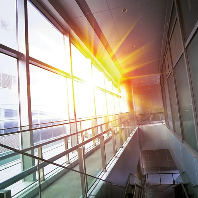 D-c-fix Sonnenschutzfolie - 200 x 92 cm, Transparent, Mit UV-Schutz, Selbstklebend