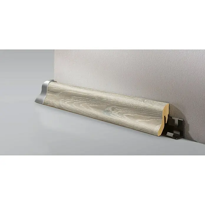 LOGOCLIC Podna kutna lajsna K40 hrast Piano - 2,6 m x 22 mm x 40 mm, Vitičasti oblik - Živopisni prikaz