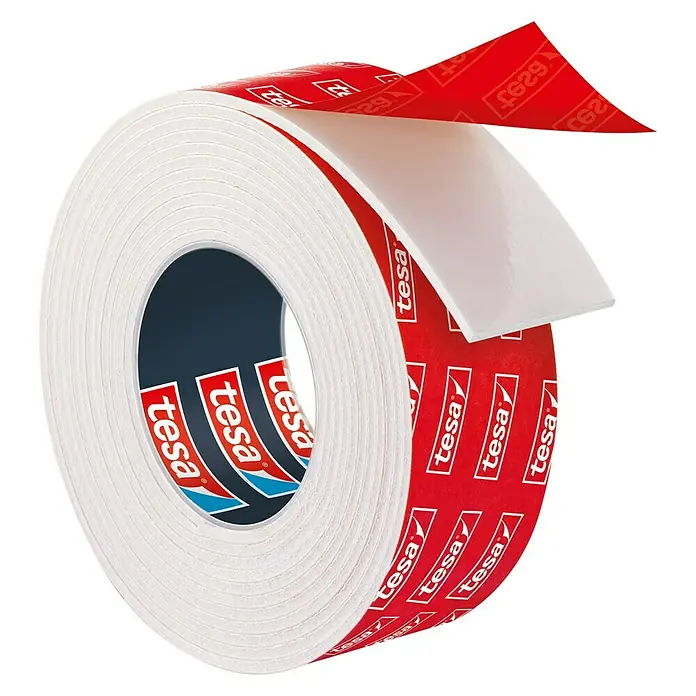 Tesa Montageband - Geeignet für: Fliesen, Belastbarkeit: 100 kg/m, 1,5 m x 19 mm - Detailaufnahme