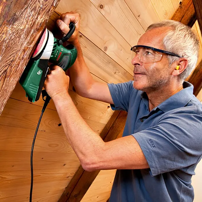 Bosch Exzenterschleifer PEX 400 AE - 350 W, Durchmesser Schleifteller: 125 mm - Anwendungsbeispiel