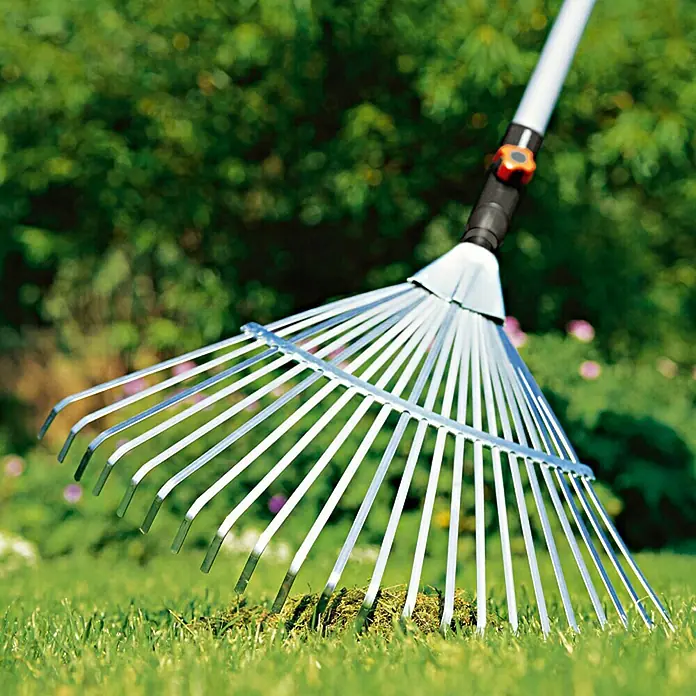 Gardena Combisystem Lepezasta metla - Radna širina: 50 cm, Aluminij - Proizvod u upotrebi