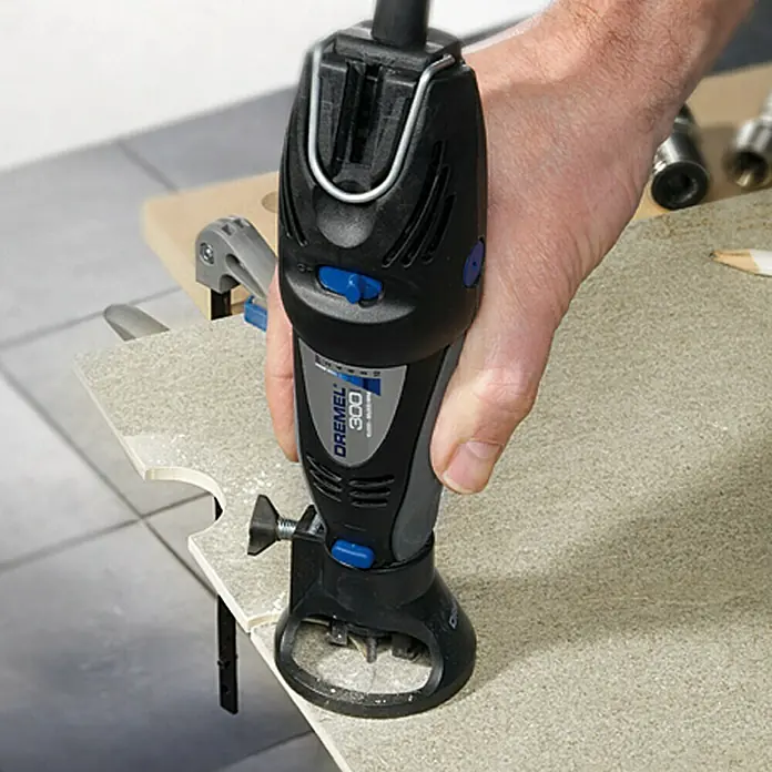 Dremel Freeshulpstuk Mod. 566 - Geschikt voor: Keramische tegels, Werkdiepte: 19 mm - Zijaanzicht rechts