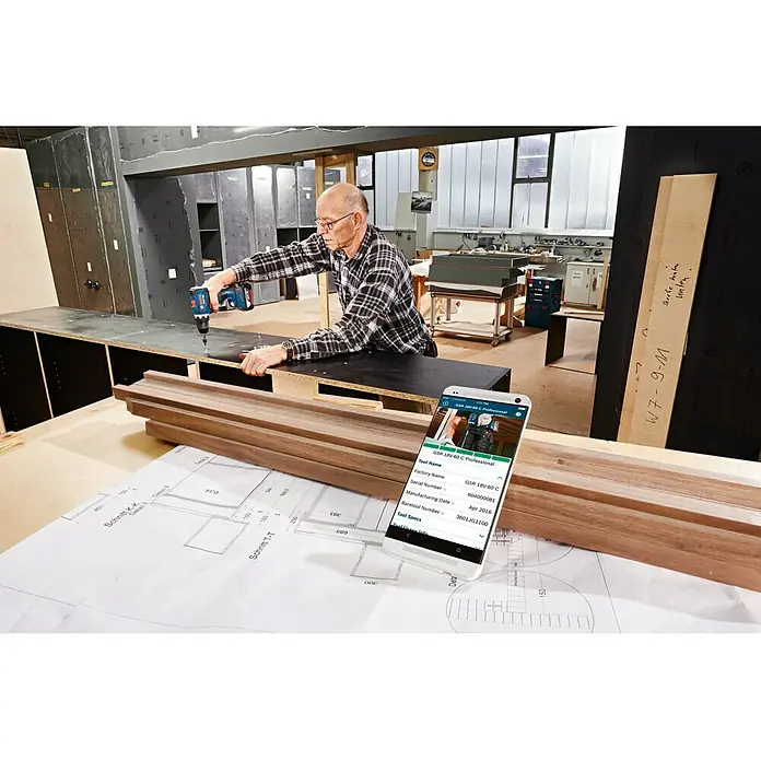 Bosch Professional Akku-Bohrschrauber GSR 18V-60 C - 18 V, Li-Ionen, Ohne Akku, Leerlaufdrehzahl: 0 U/min - 1.900 U/min - Anwendungsbeispiel