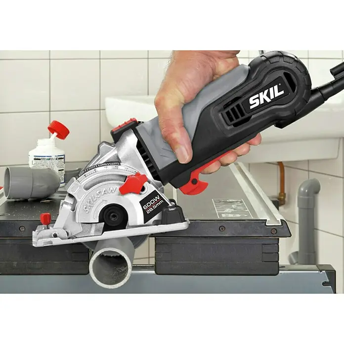 Skil Mini-Handkreissäge 5330 AA - 600 W, 6.000 U/min - Anwendungsbeispiel