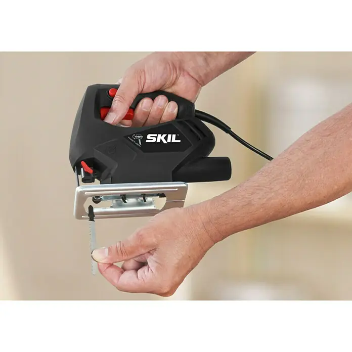 Skil Stichsäge 4190 AA - 400 W, Leerlaufhubzahl: 3.000 Hübe/min - Anwendungsbeispiel