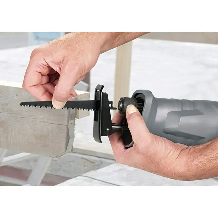 Skil Säbelsäge 1065 AA - 800 W, Hublänge: 26 mm - Anwendungsbeispiel
