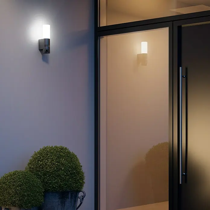 Steinel LED vanjska svjetiljka sa senzorom pokreta - 14 W, D x Š x V: 13,1 x 7,8 x 30,5 cm, Antracit-bijele boje, Topla bijela - Proizvod u upotrebi