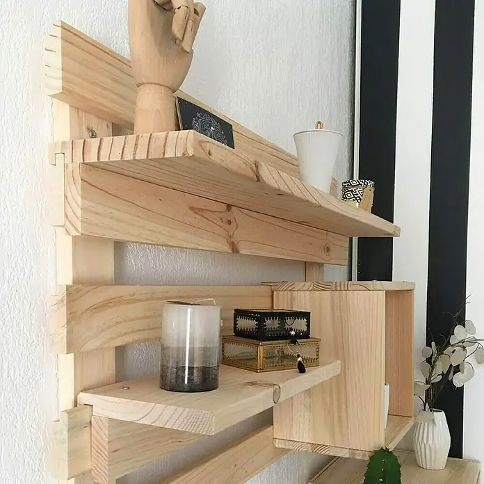 Astigarraga Tetris Wandregal - L x B x H: 90 x 17 x 9,5 cm, Kiefernholz - Rechte Seitenansicht