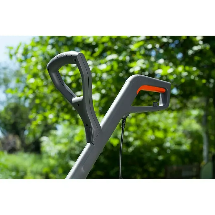 Gardena SmallCut Elektro-Rasentrimmer 350/23 Plus - 350 W, Schnittbreite: 23 cm - Stimmungsaufnahme
