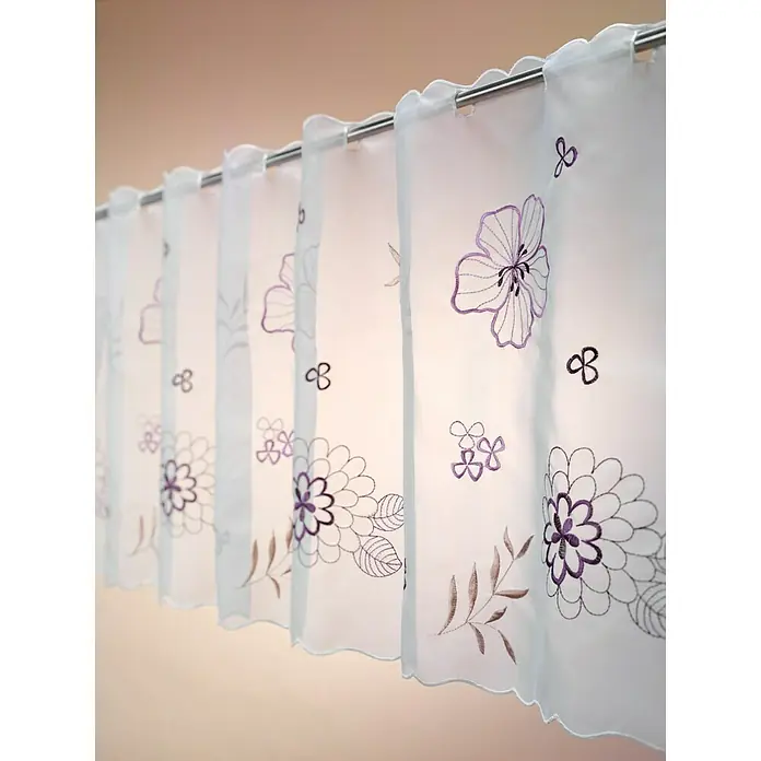 Elbersdrucke Bistrogardine Javine - Weiß/Violett, 140 x 48 cm, 100 % Polyester - Stimmungsaufnahme