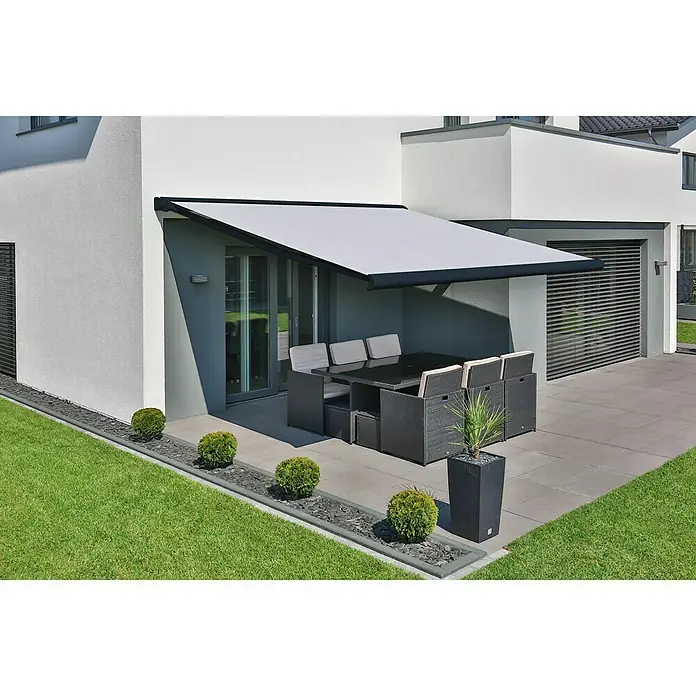 Deyo Limassol Vollkassettenmarkise - Beige, Farbe Gestell: Anthrazit, Breite: 5,5 m, Ausfall: 3,5 m - Stimmungsaufnahme