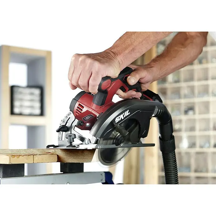 Skil Energy Platform Accuhandcirkelzaag 3520 CA - 18 V, Excl. accu, 0 tpm - 4.500 tpm, 0 tpm - 4.500 tpm - Toepassingsvoorbeeld