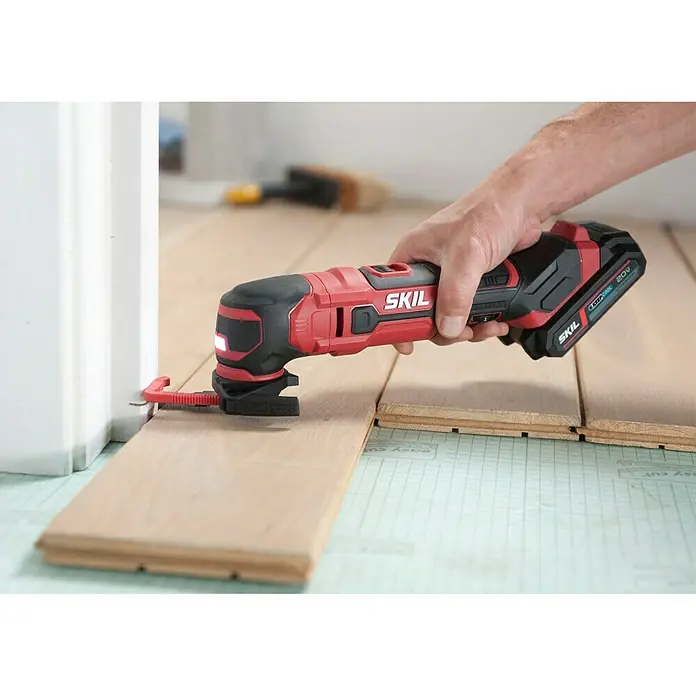 Skil Energy Platform Akku-Multifunktionswerkzeug 3620 AA - 18 V, 1 Akku, 2,5 Ah - Anwendungsbeispiel