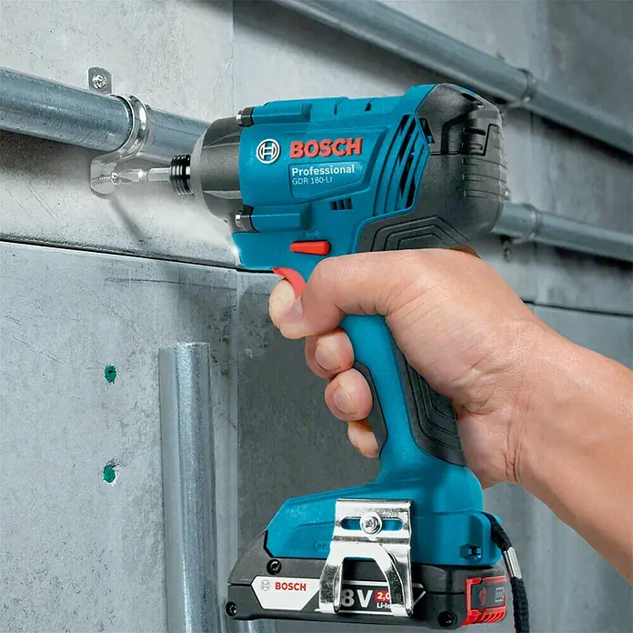 Bosch Professional Llave de impacto giratoria de batería GDR18-160 - 18 V, 2 baterías, 2 Ah, Número de revoluciones de marcha en vacío: 2.800 r.p.m.