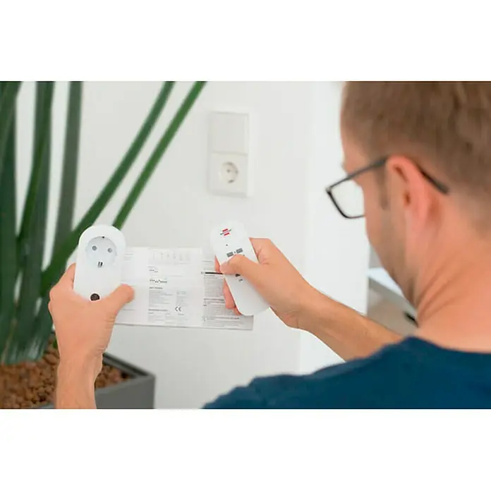 Brennenstuhl Funksteckdosen-Set Comfort-Line - Weiß, Schwarz, Reichweite ca.: 25 m, Max. Anschlussleistung: 1.000 W