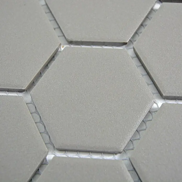Mosaikfliese Hexagon Uni CU HX127 - 32,5 x 28,1 cm, Grau, Matt - Detailaufnahme