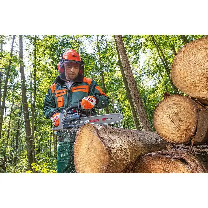 Powerworks Akumulatorska lančana pila PD60CS40 - 60 V, Litij-ionska, Bez akumulatora, Dužina mača: 40 cm - Proizvod u upotrebi