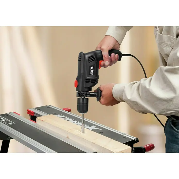 Skil Schlagbohrmaschine 1020 AA - 550 W, Leerlaufdrehzahl: 0 U/min - 2.700 U/min - Anwendungsbeispiel