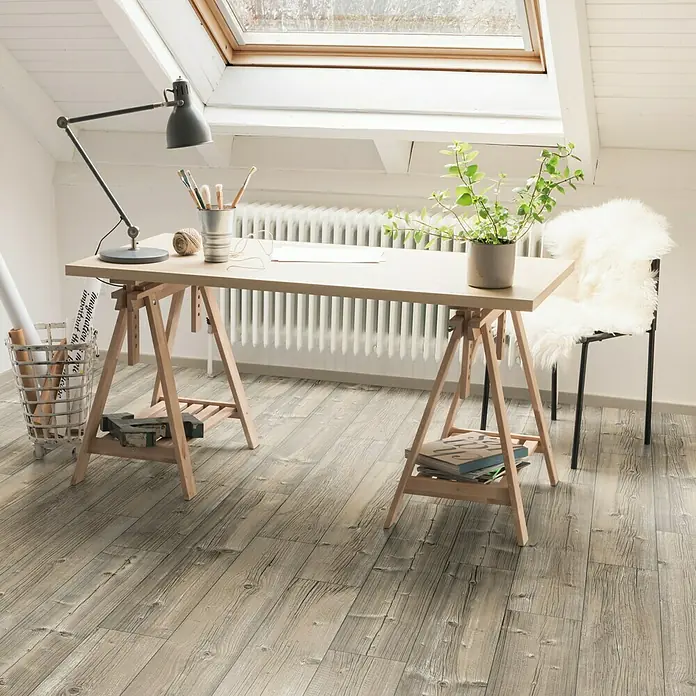 Egger Home Handmuster Comfort Mittenwald Lärche - 297 x 210 x 8 mm, Landhausdiele - Stimmungsaufnahme