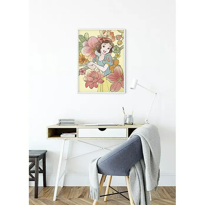 Komar Disney Edition 4 Poster Snow White Flowers - Disney, B x H: 30 x 40 cm - Stimmungsaufnahme