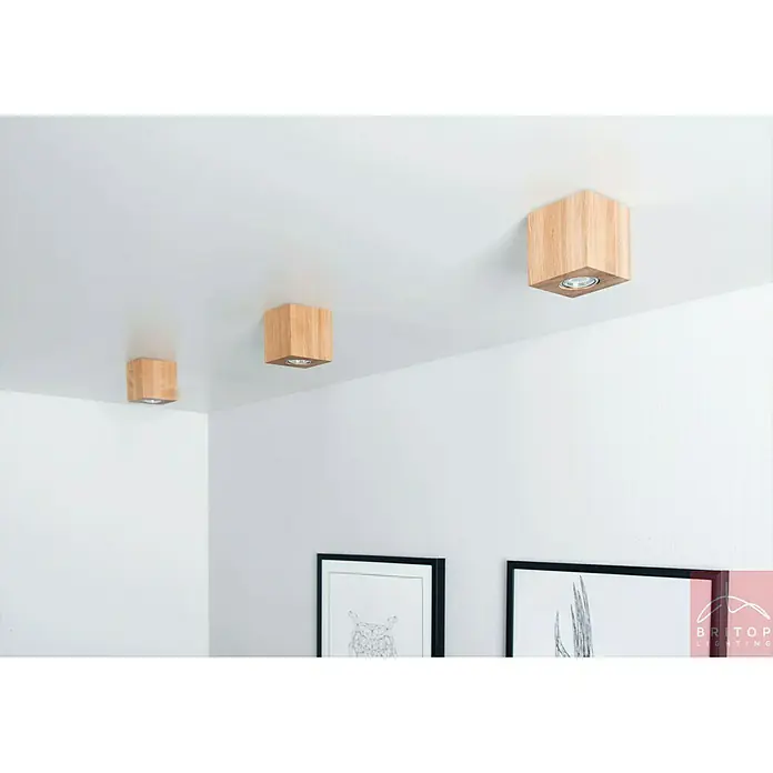 Spotlight LED-Deckenleuchte - 5 W, L x B x H: 10 x 10 x 10 cm, Eiche, Warmweiß - Stimmungsaufnahme