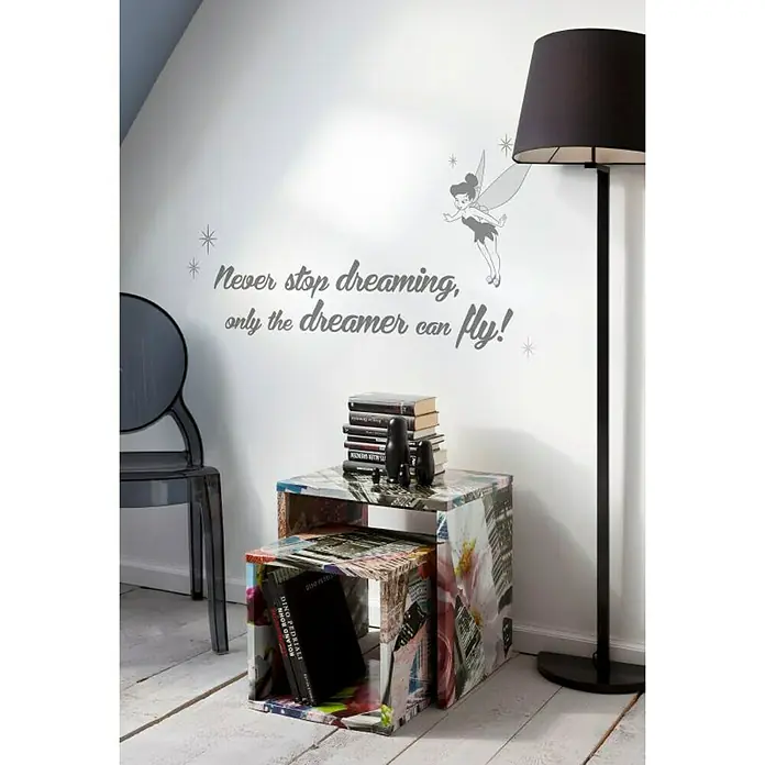 Komar Disney Edition 4 Dekosticker Never Stop Dreaming - 14 -tlg., Grau/Weiß - Stimmungsaufnahme