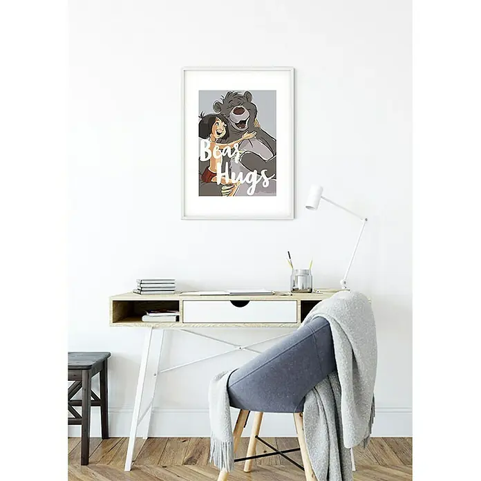 Komar Disney Edition 4 Poster Bear Hug - Disney, B x H: 40 x 50 cm - Stimmungsaufnahme