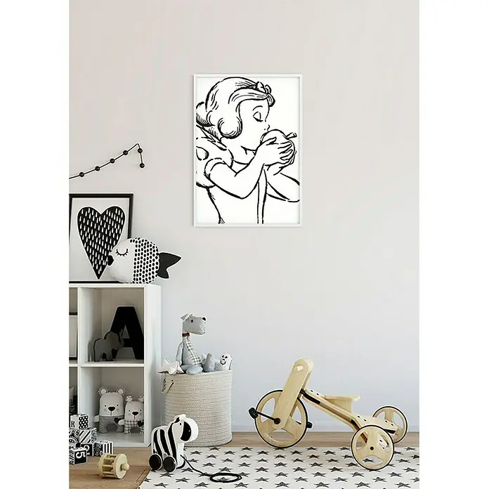 Komar Disney Edition 4 Poster Snow White Apple Bite - Disney, B x H: 30 x 40 cm - Stimmungsaufnahme