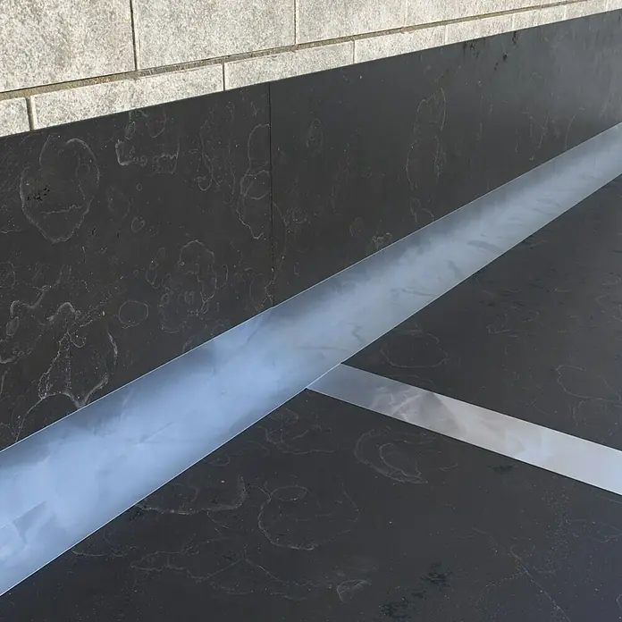 Bitumen- & Reparaturband - Blei, 10 m x 15 cm, Selbstklebend - Anwendungsbeispiel