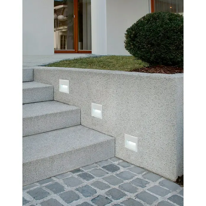 Eglo LED-Außenwandleuchte Zimba - 3,7 W, L x B x H: 14 cm x 14 cm x 5 mm, Silber