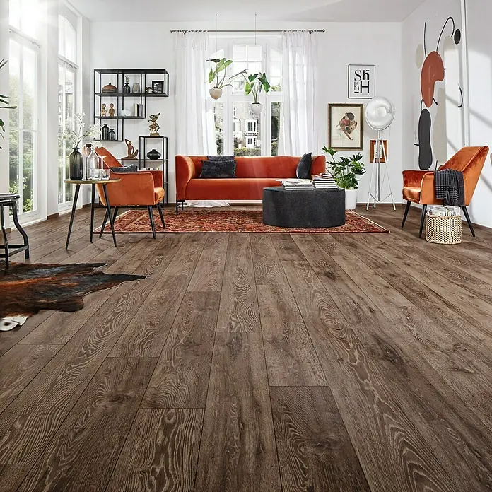 LOGOCLIC Aquaprotect Laminat Night Oak - 1.285 x 192 x 8 mm, Landhausdiele - Stimmungsaufnahme