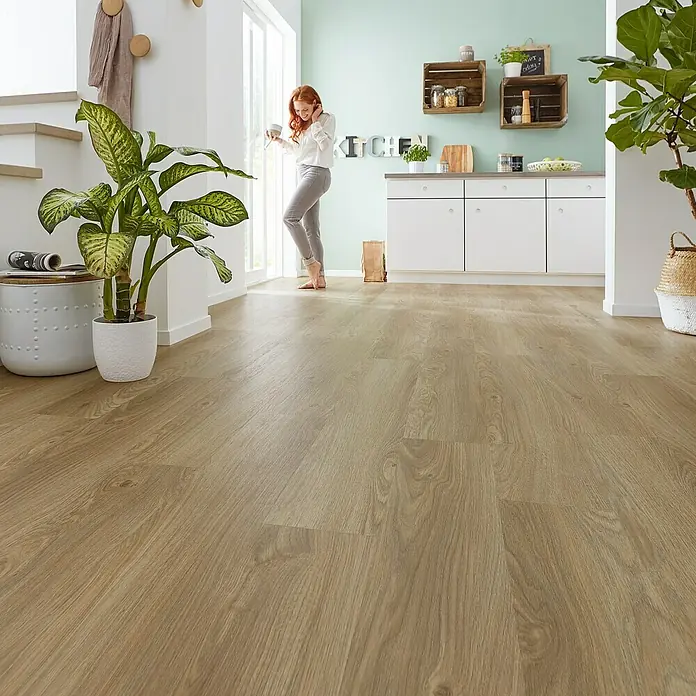 Decolife Designboden Nature Oak Land - 1.220 x 185 x 10,5 mm, Landhausdiele - Stimmungsaufnahme