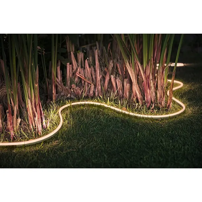 Philips Hue Tira LED Outdoor - 2 m, RGBW, 19 W - Foto ambiente