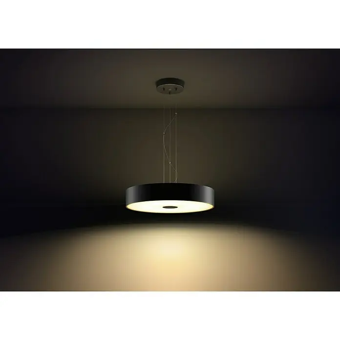Philips Hue LED-Pendelleuchte Fair - 25 W, Ø x H: 44,4 x 150 cm - Stimmungsaufnahme